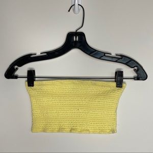 Yellow sleeveless crop top